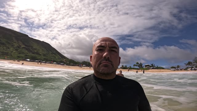 Raw surf clip, 0:08