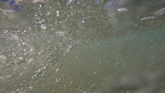 Raw surf clip, 0:03