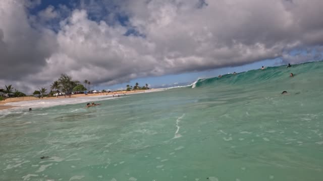 Raw surf clip, 0:07