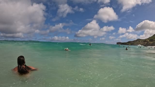 Raw surf clip, 0:10