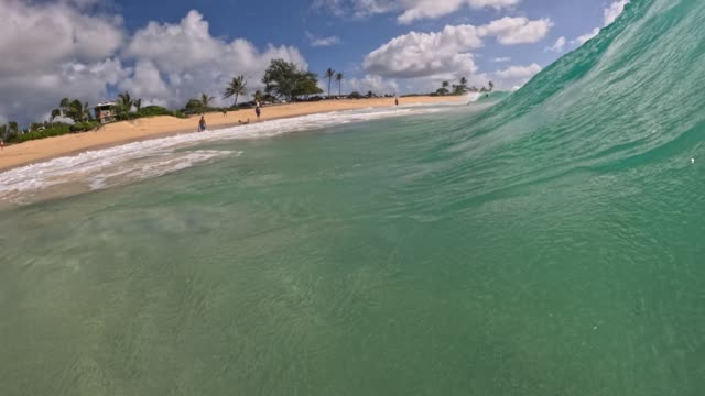 Raw surf clip, 0:06