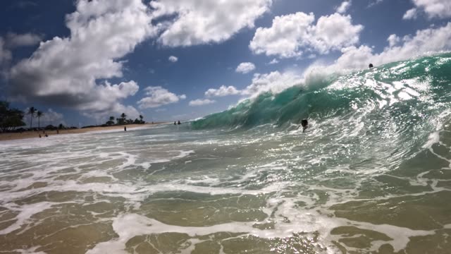 Raw surf clip, 0:05