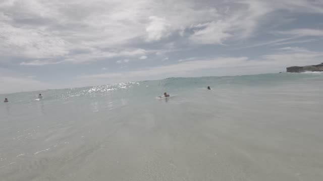 Raw surf clip, 0:07