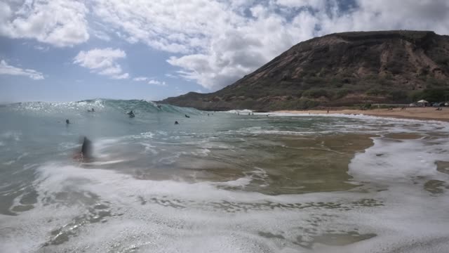 Raw surf clip, 0:09