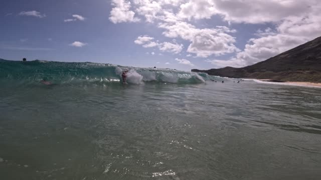 Raw surf clip, 0:06