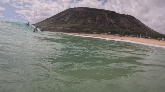 Raw surf clip, 0:05