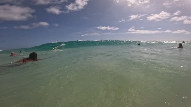 Raw surf clip, 0:07