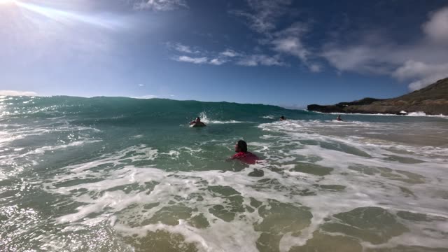 Raw surf clip, 0:06