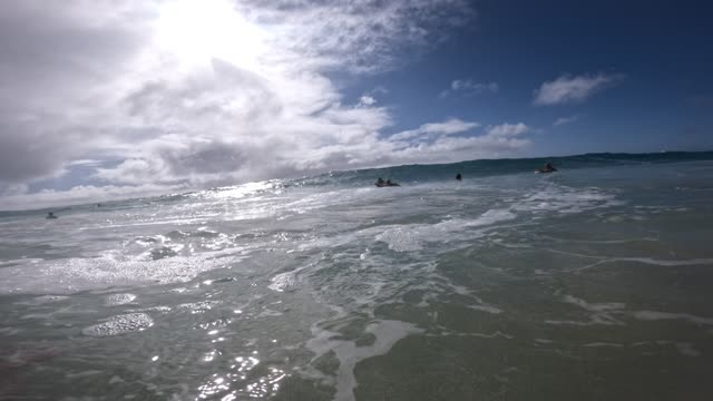 Raw surf clip, 0:08
