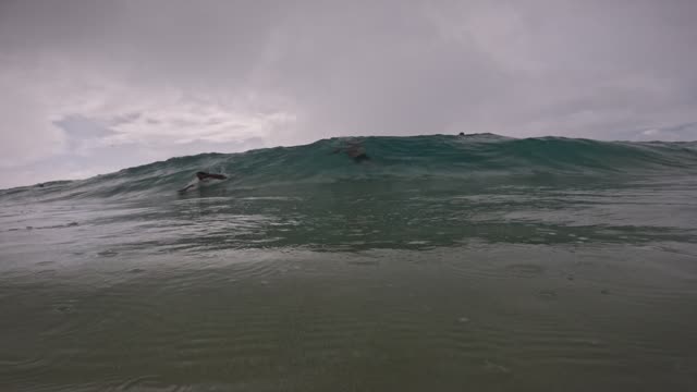Raw surf clip, 0:07