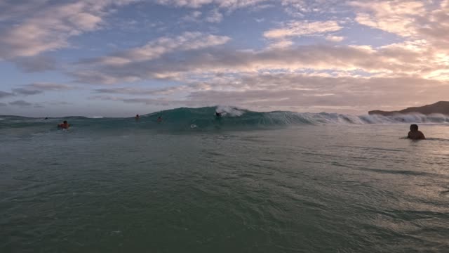 Raw surf clip, 0:13