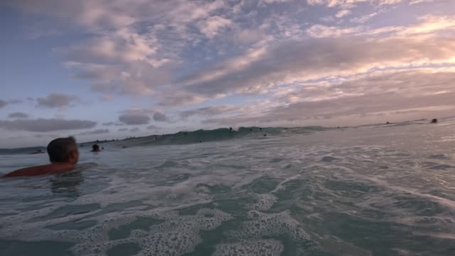 Raw surf clip, 0:32