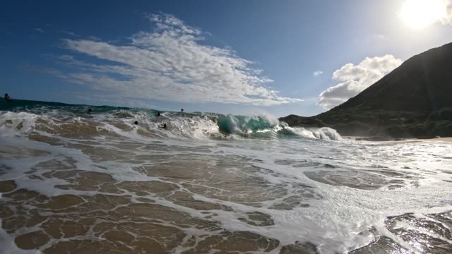 Raw surf clip, 0:05