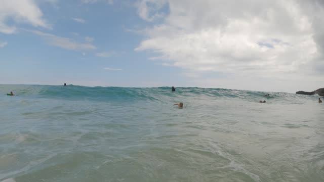 Raw surf clip, 0:07