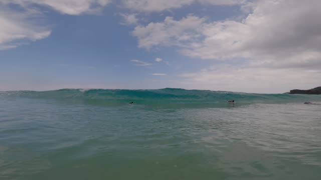 Raw surf clip, 0:12