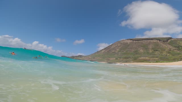 Raw surf clip, 0:10