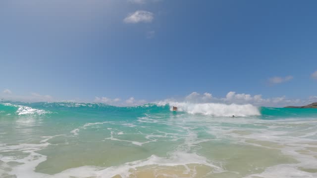 Raw surf clip, 0:08