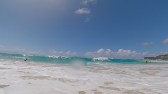 Raw surf clip, 0:12