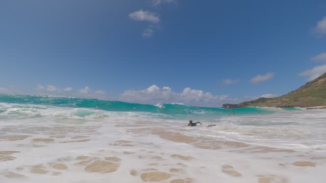 Raw surf clip, 0:08