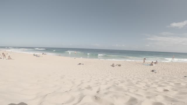 Raw surf clip, 0:04
