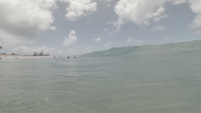 Raw surf clip, 0:05