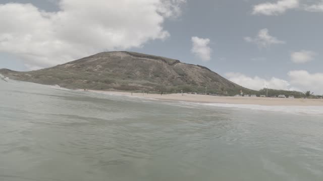 Raw surf clip, 0:06