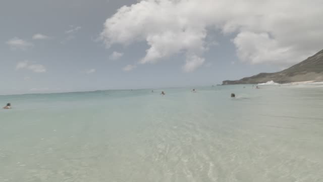 Raw surf clip, 0:09