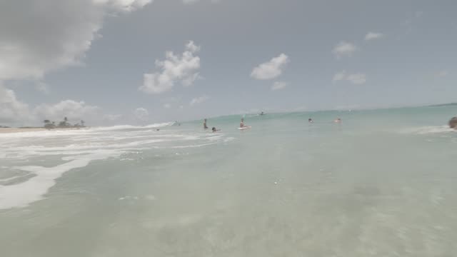 Raw surf clip, 0:10