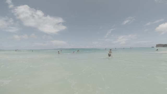 Raw surf clip, 0:08