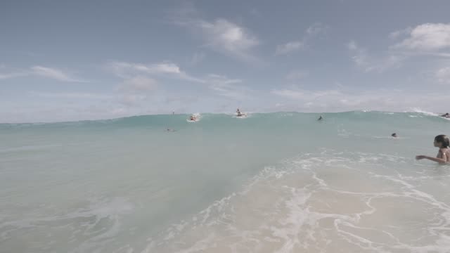 Raw surf clip, 0:07