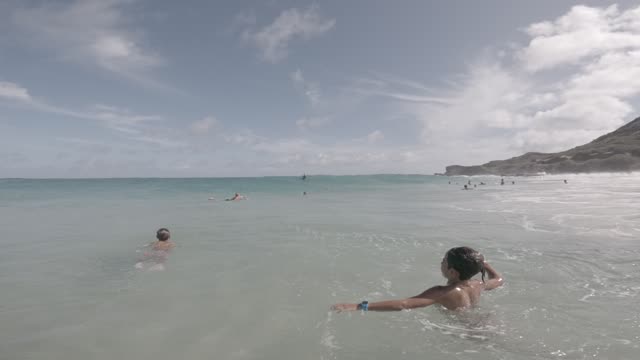 Raw surf clip, 0:08