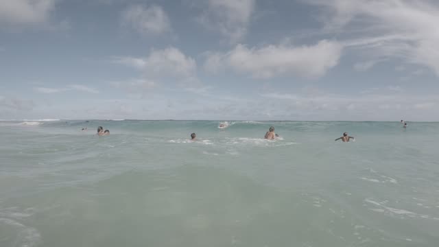Raw surf clip, 0:07