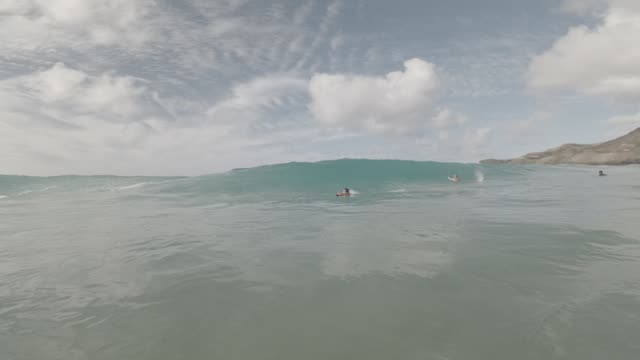 Raw surf clip, 0:08