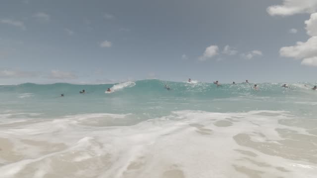 Raw surf clip, 0:06
