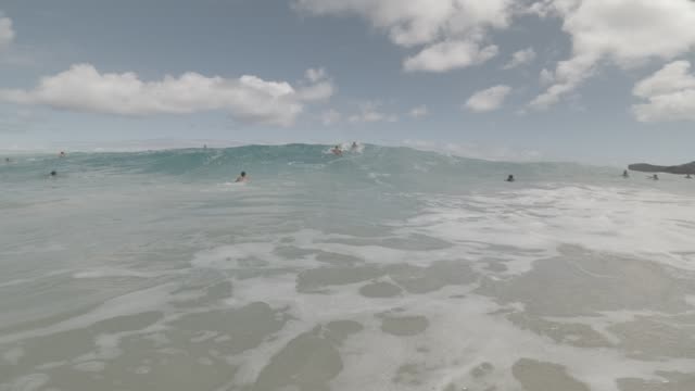 Raw surf clip, 0:39