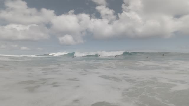 Raw surf clip, 0:06