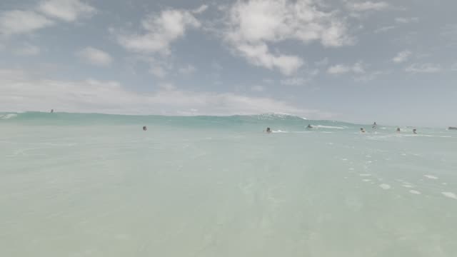 Raw surf clip, 0:07