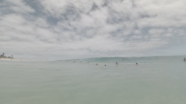 Raw surf clip, 0:09