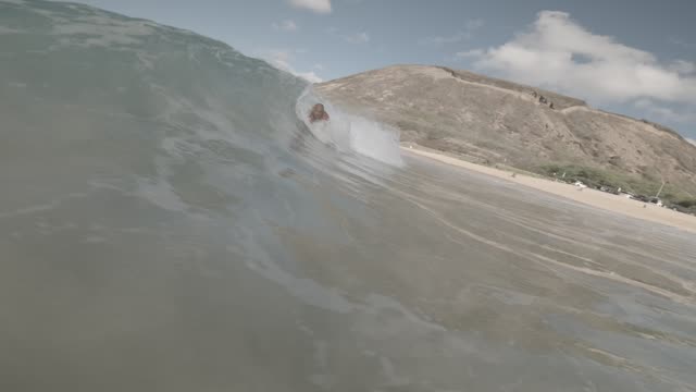 Raw surf clip, 0:05