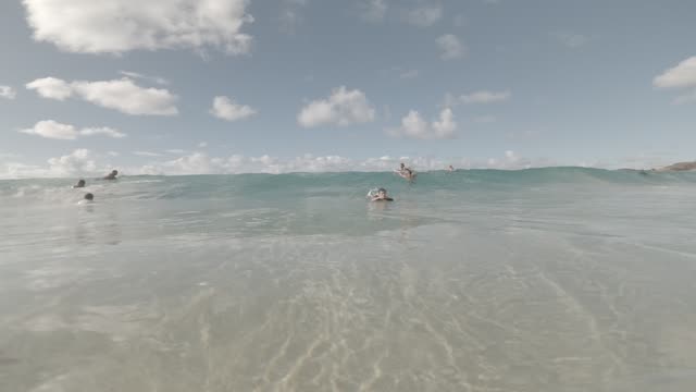 Raw surf clip, 0:11
