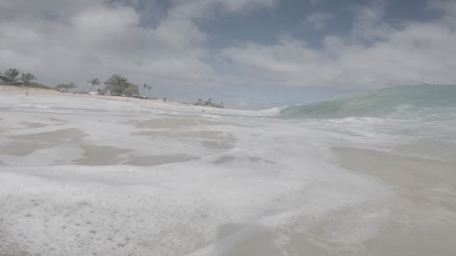 Raw surf clip, 0:10