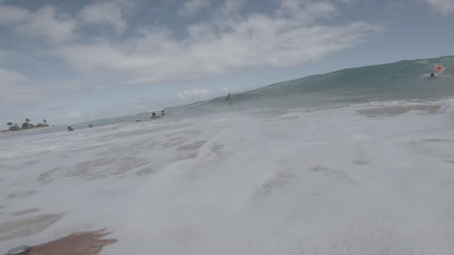 Raw surf clip, 0:16