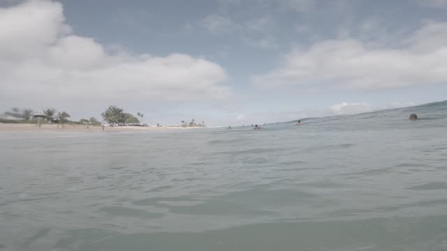 Raw surf clip, 0:08