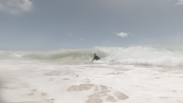 Raw surf clip, 0:07