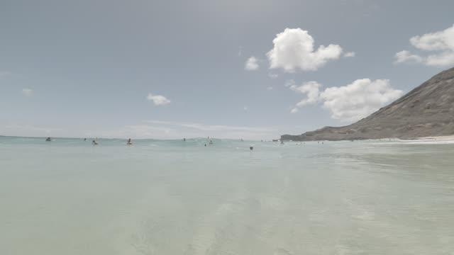 Raw surf clip, 0:19