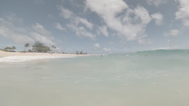 Raw surf clip, 0:04