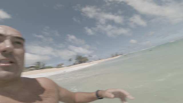 Raw surf clip, 0:06