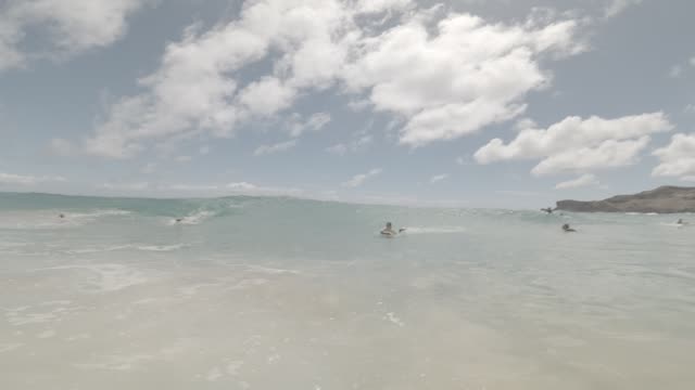 Raw surf clip, 0:07