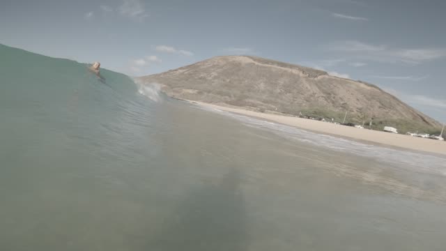 Raw surf clip, 0:14