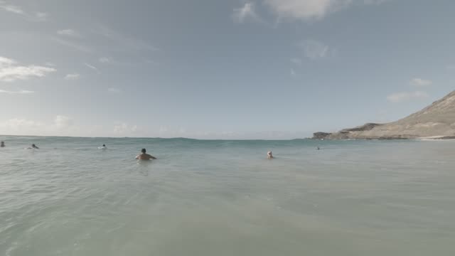 Raw surf clip, 0:09